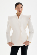Blazer Feminino | Ombros Estruturados, Corte Ajustado | Elegante, Social