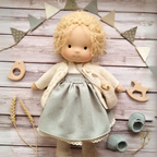 Ivy | Boneca Waldorf Artesanal Algodão Lã