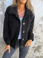 Quinn | Casaco Feminino Oversized Teddy com Botões