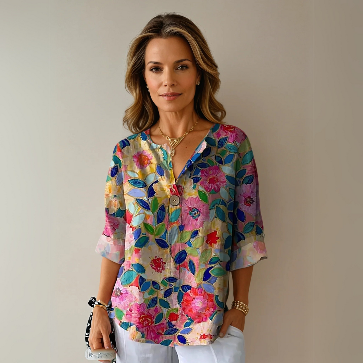 Lyra | Blusa Floral Feminina Manga 3/4 com Botões