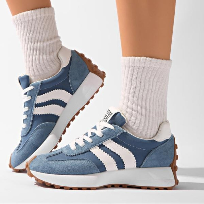 Wren | Sapatilhas Retro Femininas Estilo Camurça Perfil Baixo