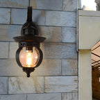 Eira | Lanterna de Parede Exterior LED | Braço Curvo, Vidro Semeado, Preto Mate
