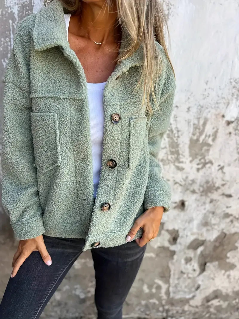 Quinn | Casaco Feminino Oversized Teddy com Botões