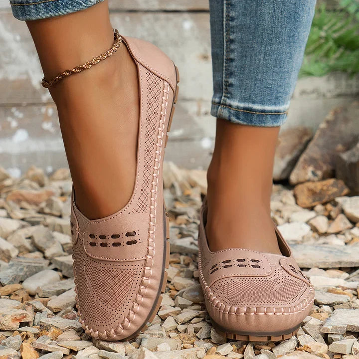 Halcyon | Mulheres Loafers Slip On Perfurados Confortáveis