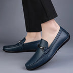 Mocassins em Couro Genuíno | Conforto Ortopédico, Detalhe Metálico | Elowen