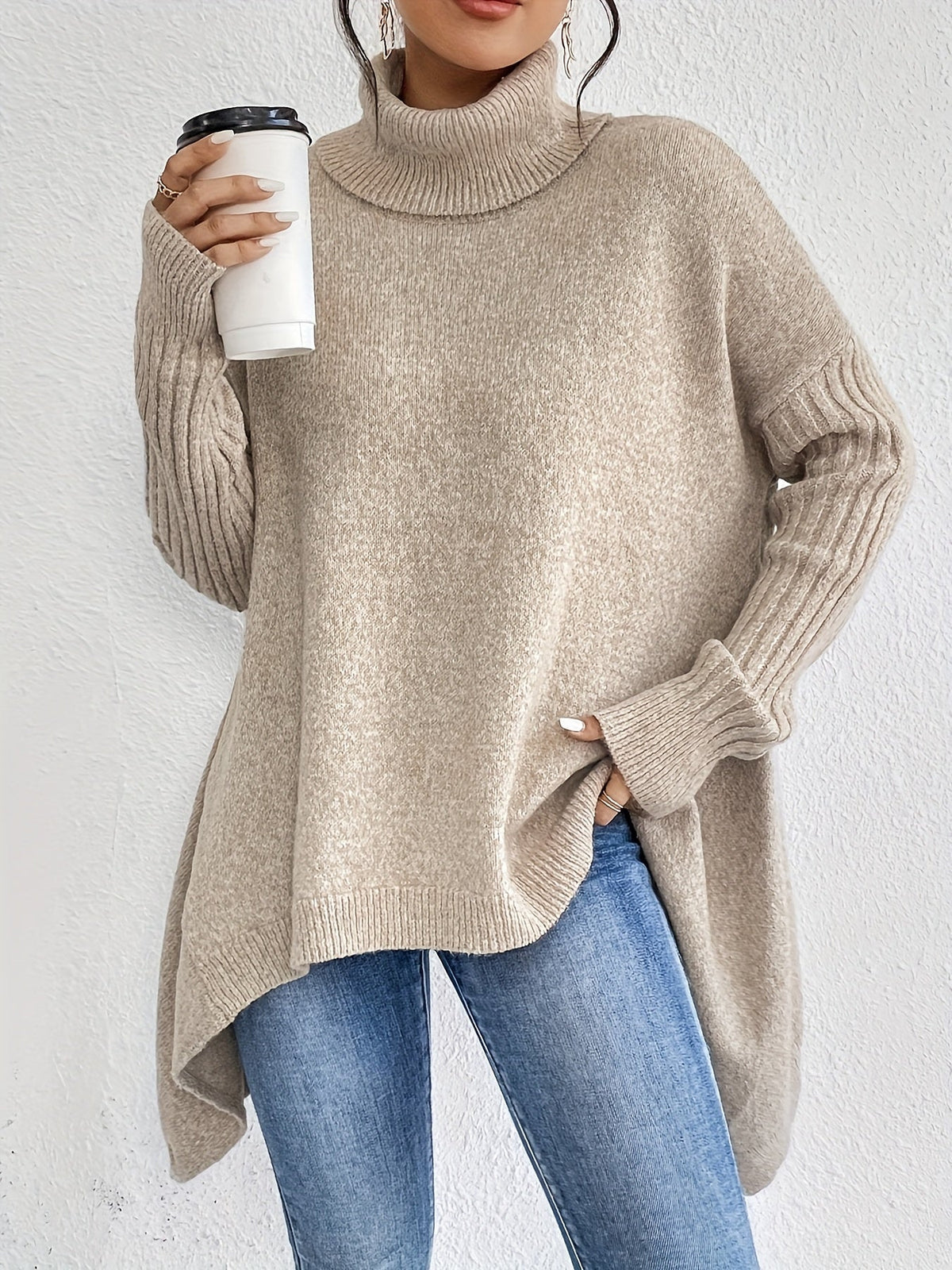 Mulher Camisola Tricot Gola Alta Assimétrica