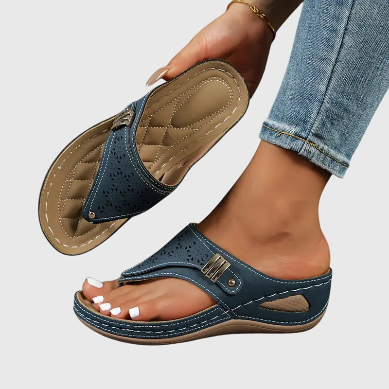Bea | Sandálias Ortopédicas Femininas Cunha Slip-On Suporte Plantar