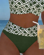Bikini Feminino Xadrez Sem Aro Calcinha Alta