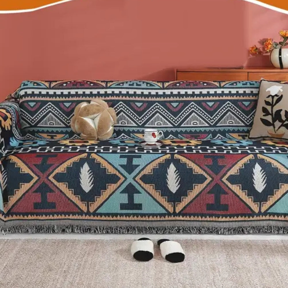 Nina | Capa para Sofá Padrão Geométrico Asteca Boho com Borlas