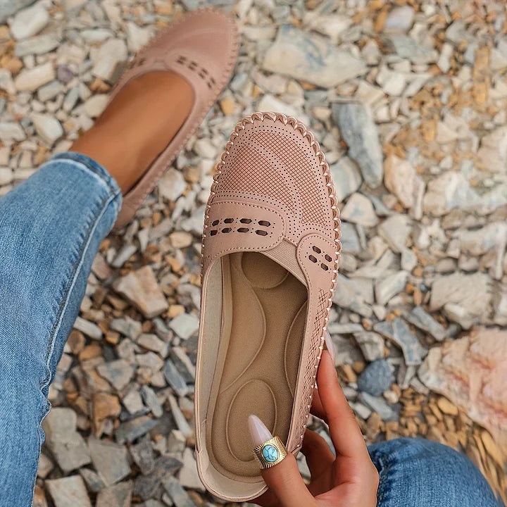 Halcyon | Mulheres Loafers Slip On Perfurados Confortáveis