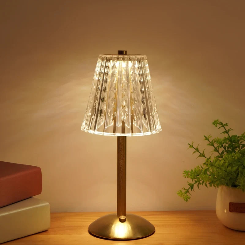 Candeeiro de Mesa LED | Design Cristal Dourado, Sem Fios, Regulável | Marlowe