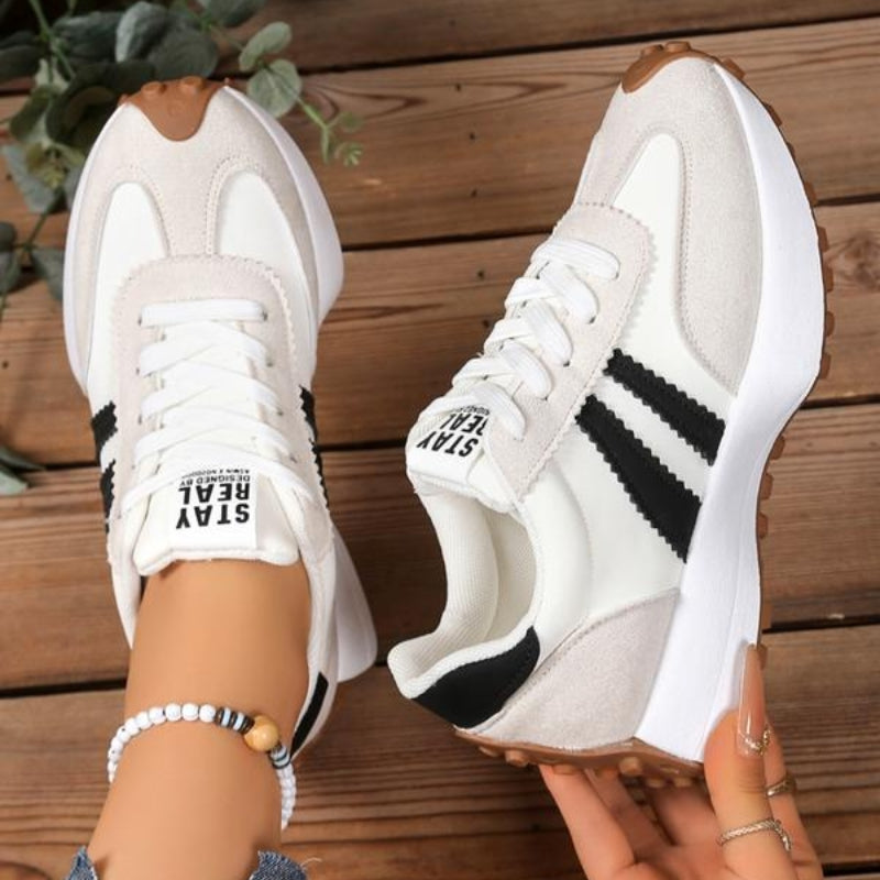 Wren | Sapatilhas Retro Femininas Estilo Camurça Perfil Baixo