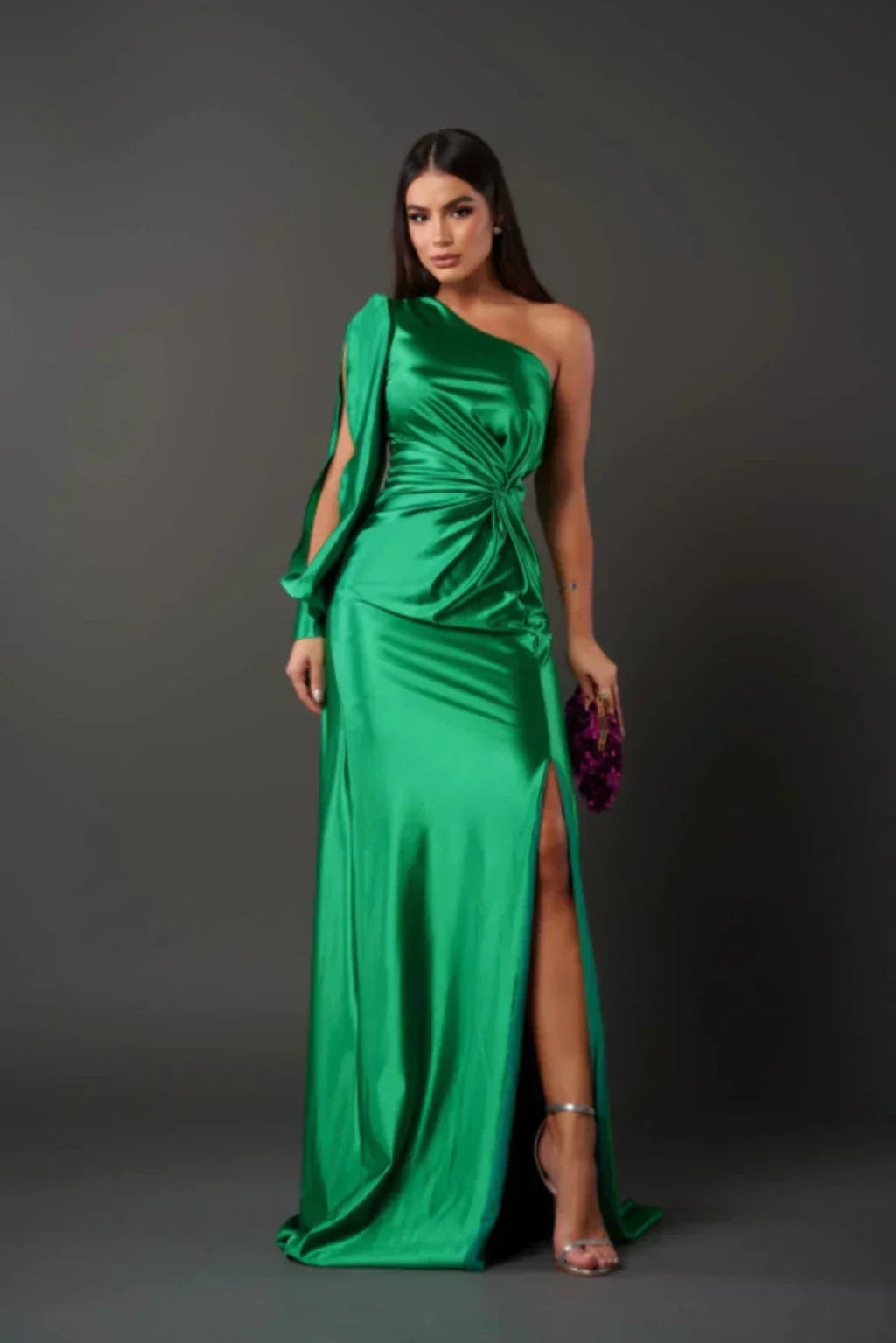 Vestido Maxi Cetim Ombro Único Feminino | Elegância Noturna