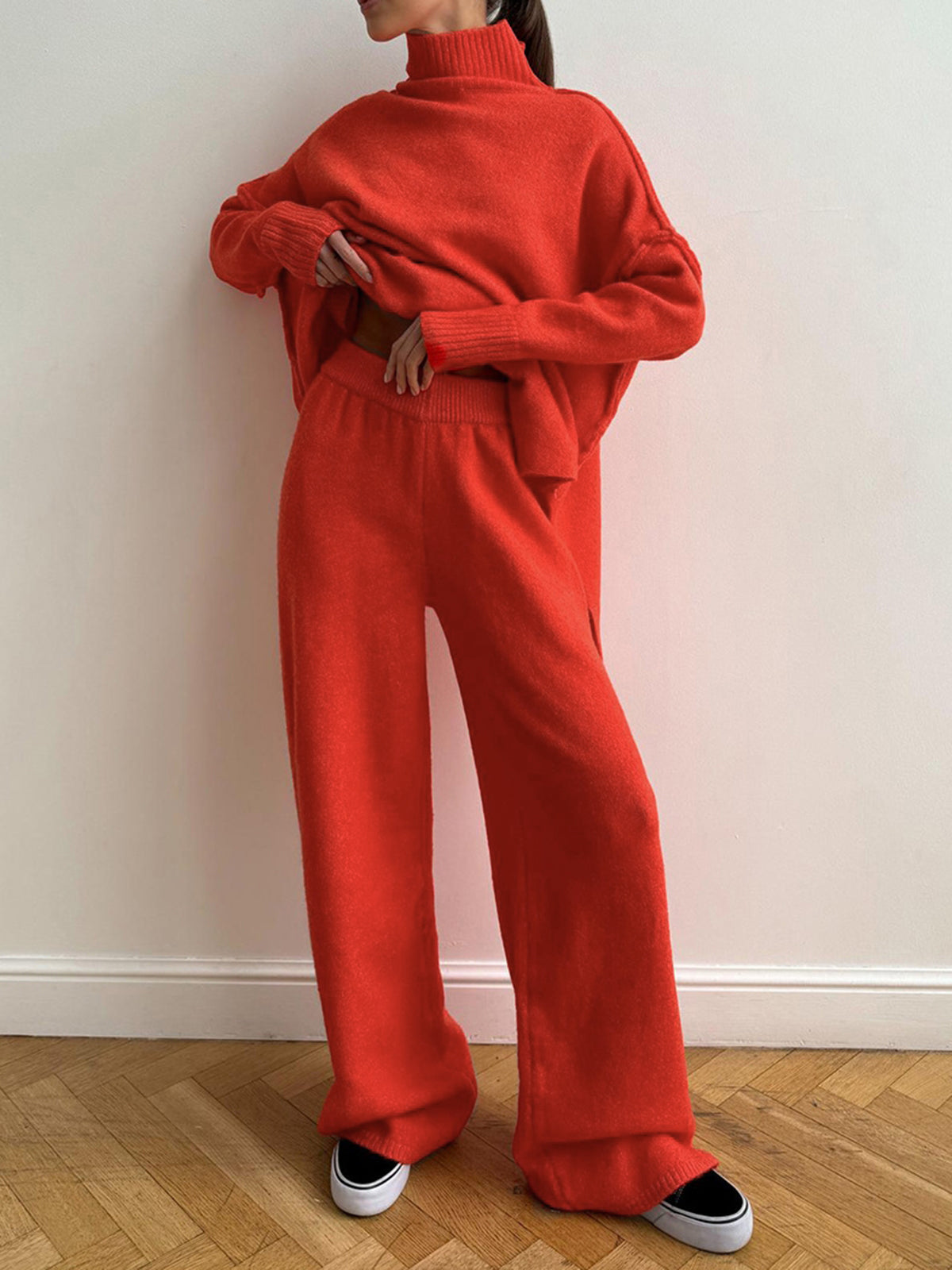 Nina | Conjunto Loungewear Feminino Malha Gola Alta Calça Larga