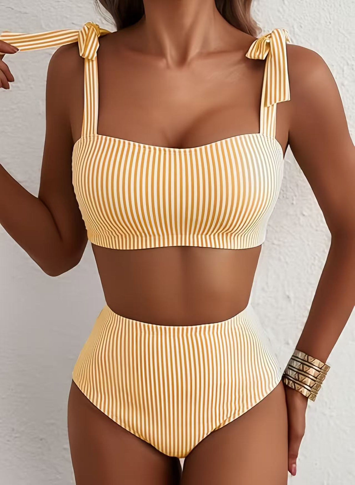 Conjunto Biquíni Feminino Adele | Cintura Alta, Detalhes em Laço