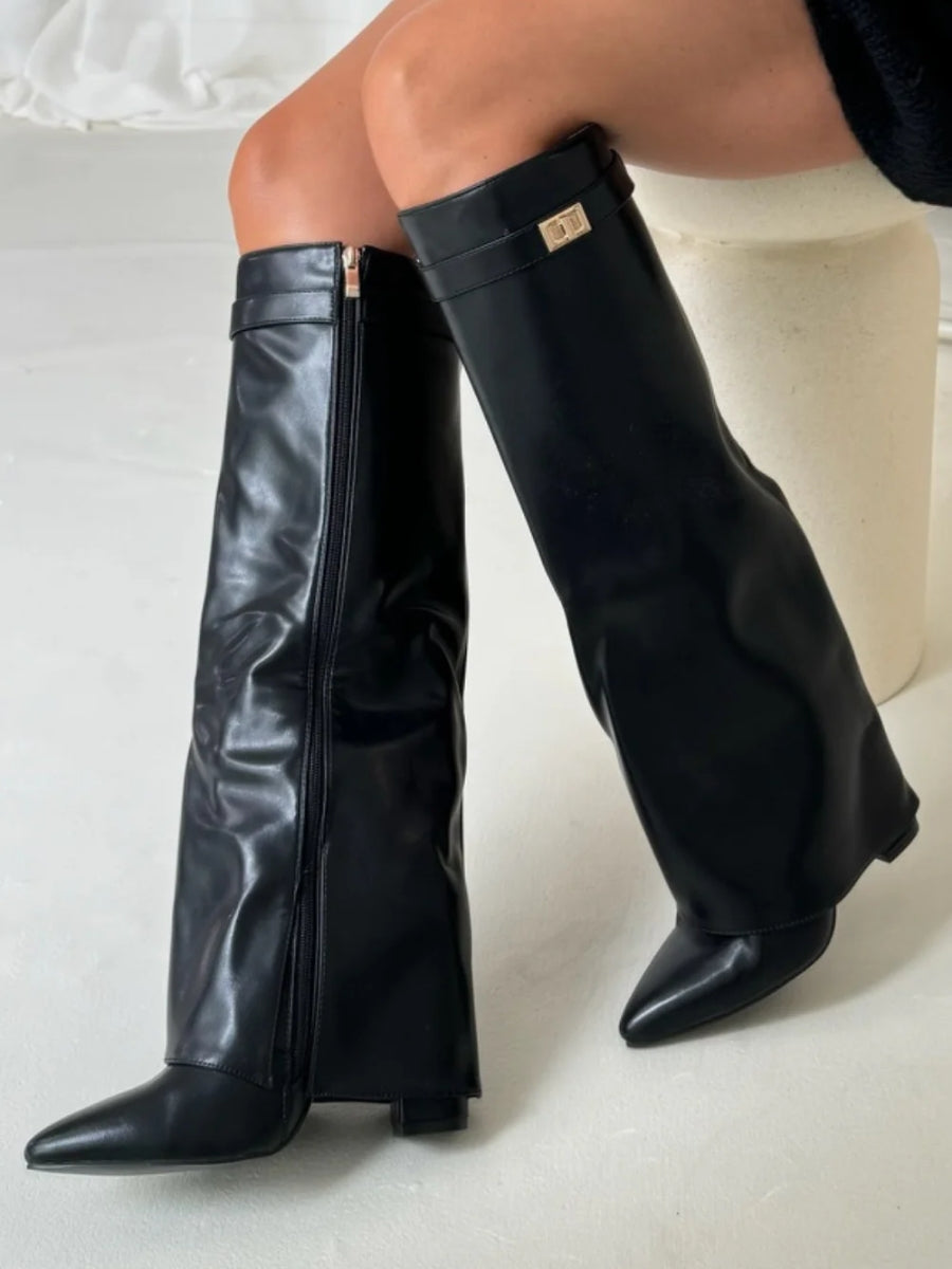 Botas Femininas Joelho Alto | Bico Fino e Salto | Camurça