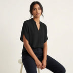 Nina | Blusa Feminina Decote V Manga Curta