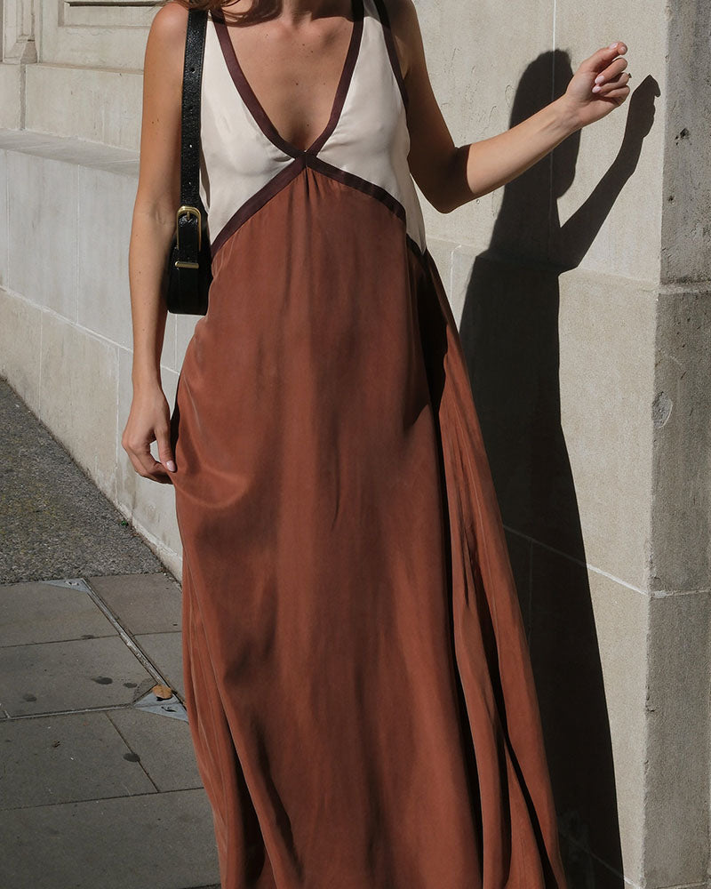 Anouk | Vestido Maxi Feminino Decote V Bicolor