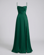 Vestido Longo Feminino com Alças Finas e Fenda Lateral