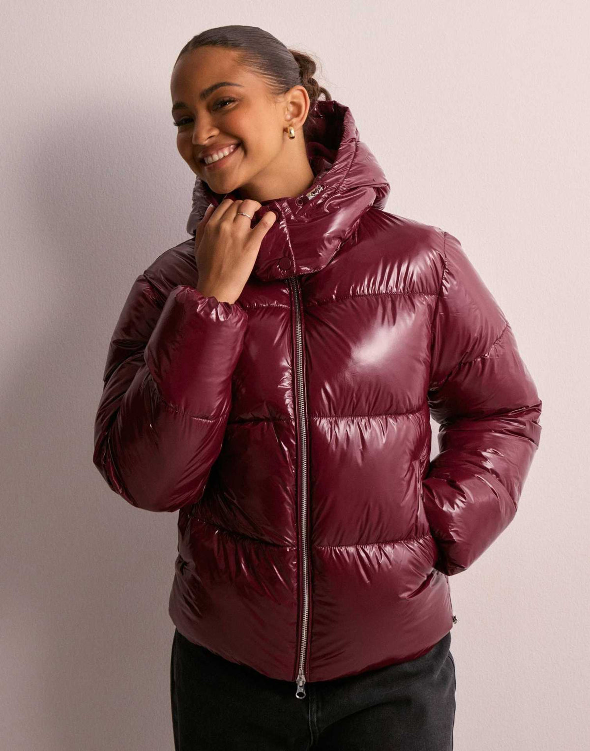 Jade | Mulher Veste Matelassê com Capuz Amovível