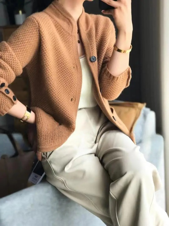 Faye | Cardigan Feminino Caxemira Botões Clássico