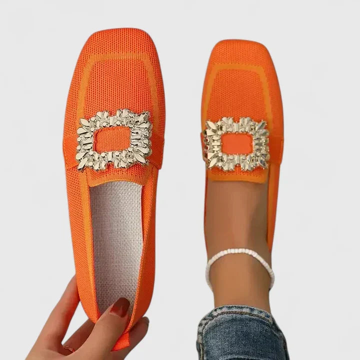 Marlow | Mocassins Femininos Bico Quadrado com Tira Decorativa