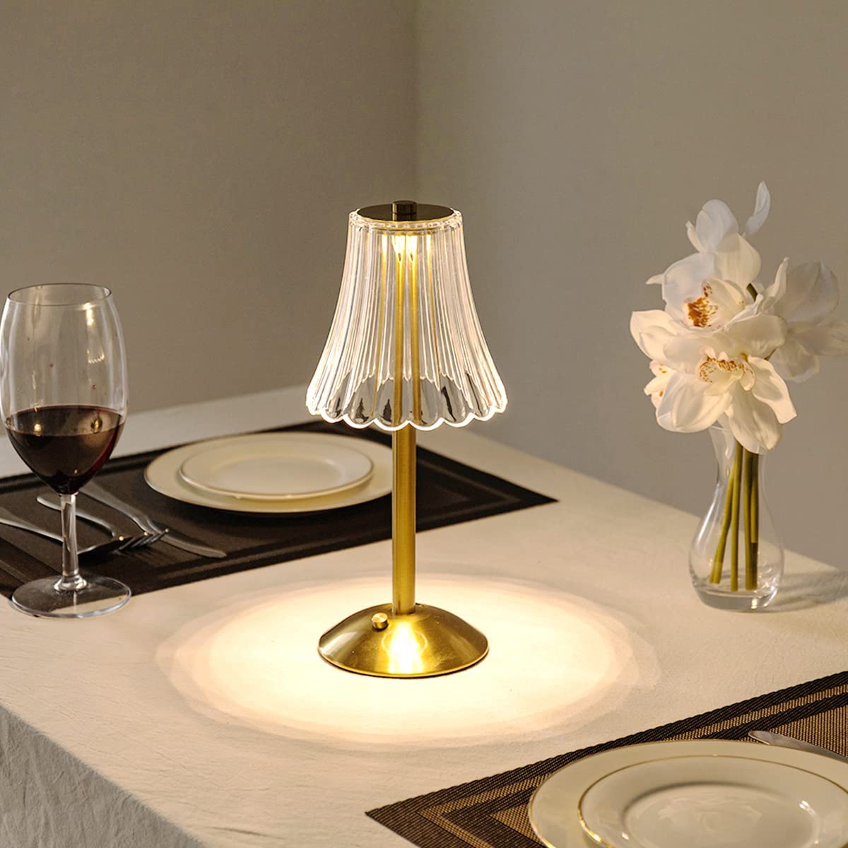 Candeeiro de Mesa LED | Design Cristal Dourado, Sem Fios, Regulável | Marlowe