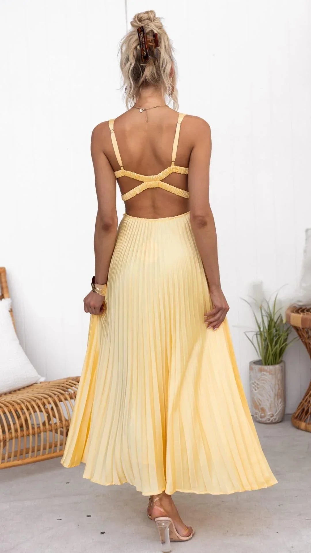 Solveig | Vestido Maxi Plissado Decote em V