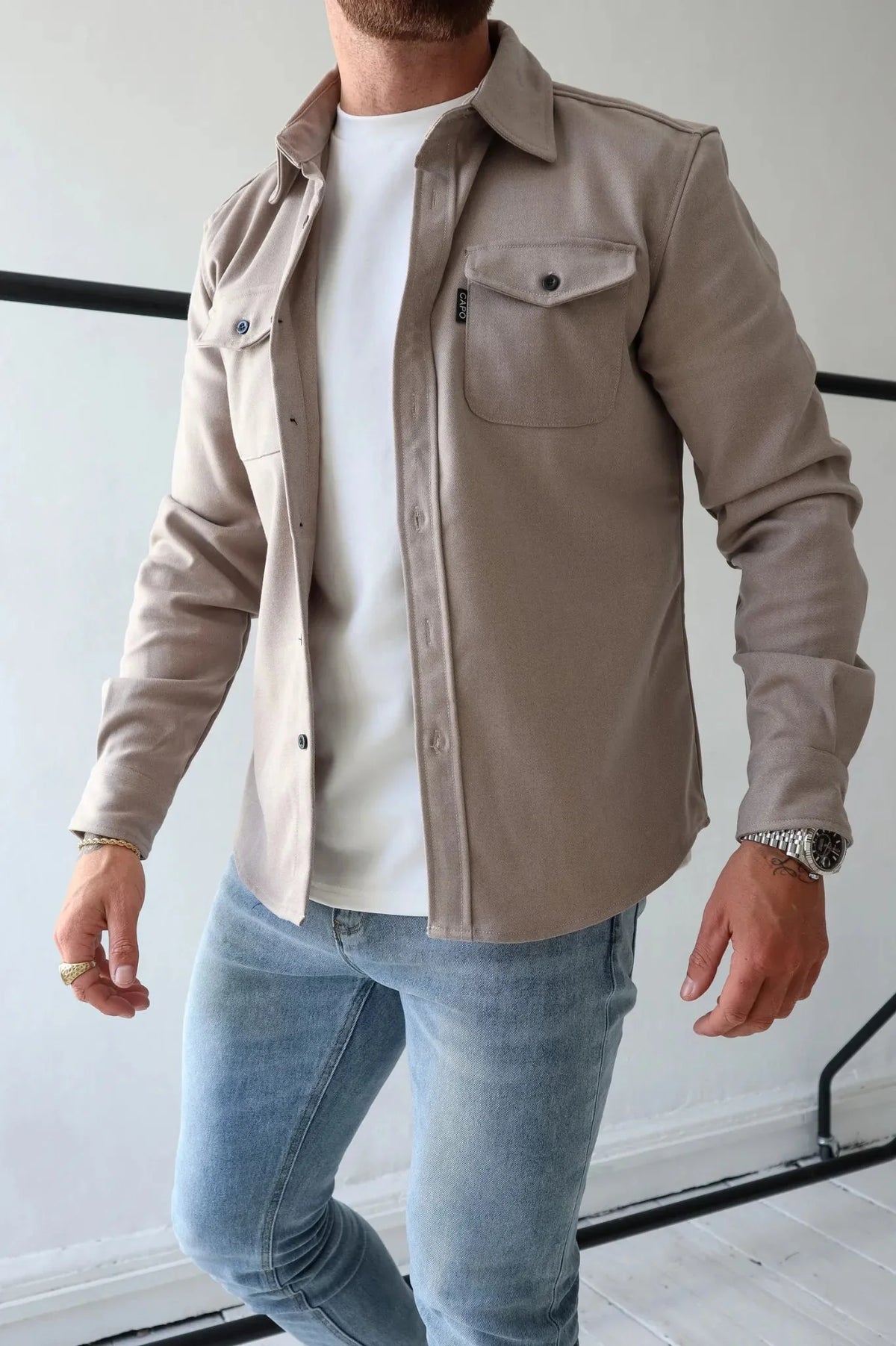 Xanthe | Camisa Jaqueta Masculina com Bolsos no Peito