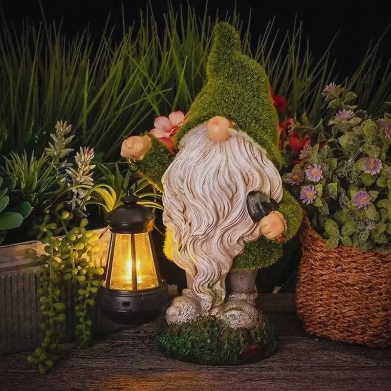 Odette | Gnomos Solares de Jardim | Decoração Solar LED | Resina Impermeável