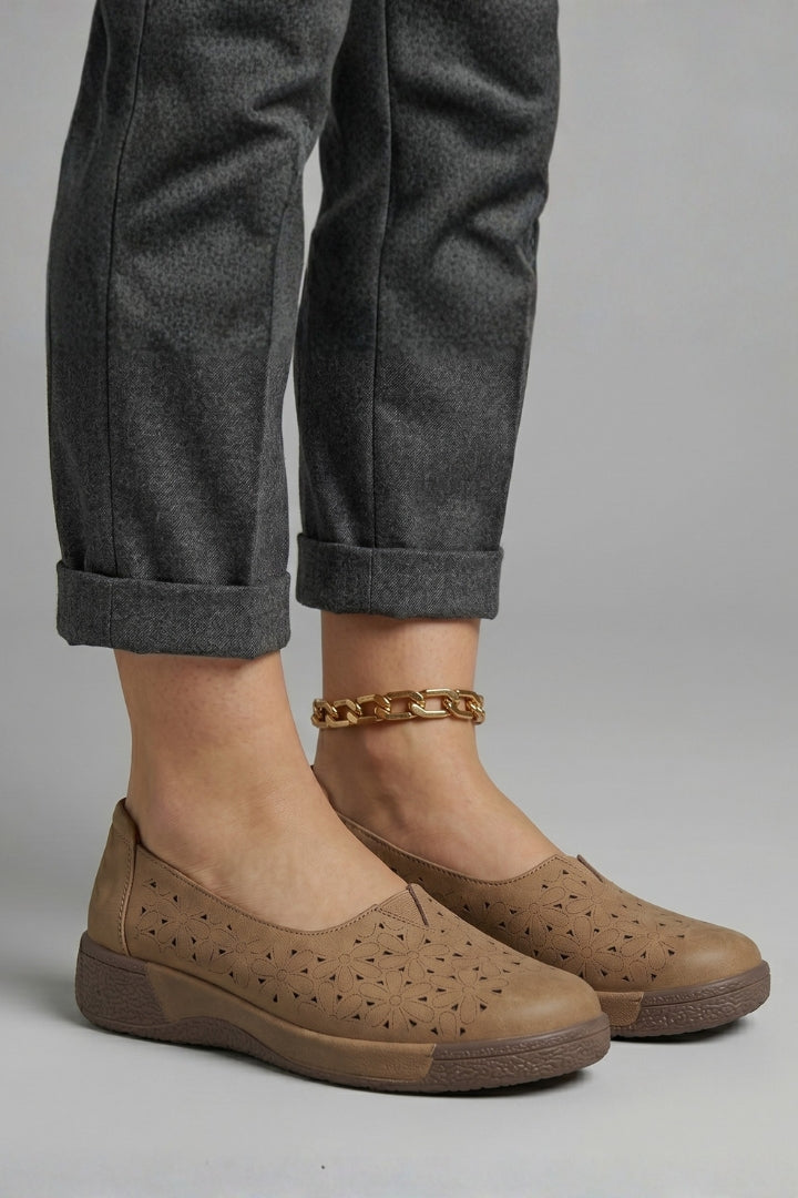 Calla | Mocassins Femininos Couro Slip On Palmilha Ortopédica
