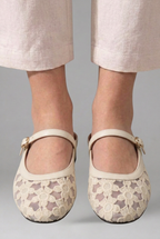 Valentina | Sapatilhas Femininas Mary Jane Renda Floral Bico Redondo