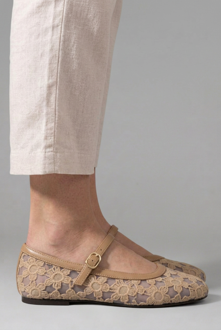 Valentina | Sapatilhas Femininas Mary Jane Renda Floral Bico Redondo
