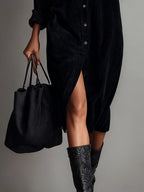 Clea | Vestido Midi Feminino Veludo Cotelê Bolsos no Peito