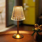Candeeiro de Mesa LED | Design Cristal Dourado, Sem Fios, Regulável | Marlowe