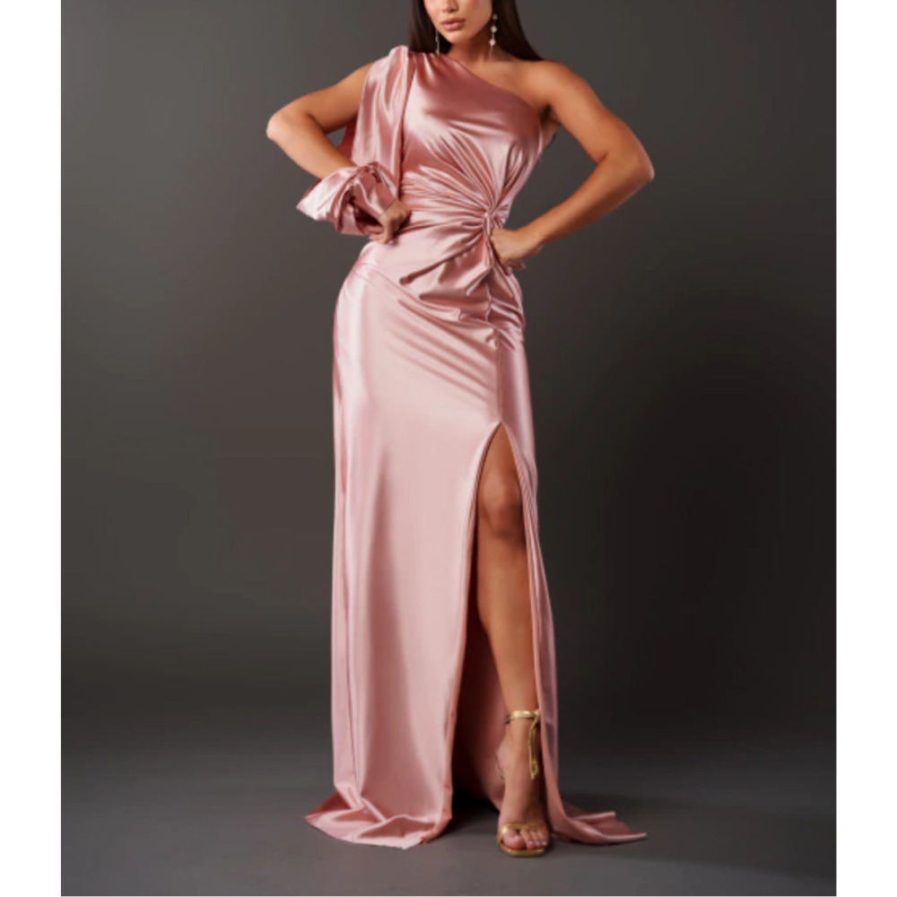 Vestido de Noite Feminino | Uma Ombreira, Assimétrico, Ajustado