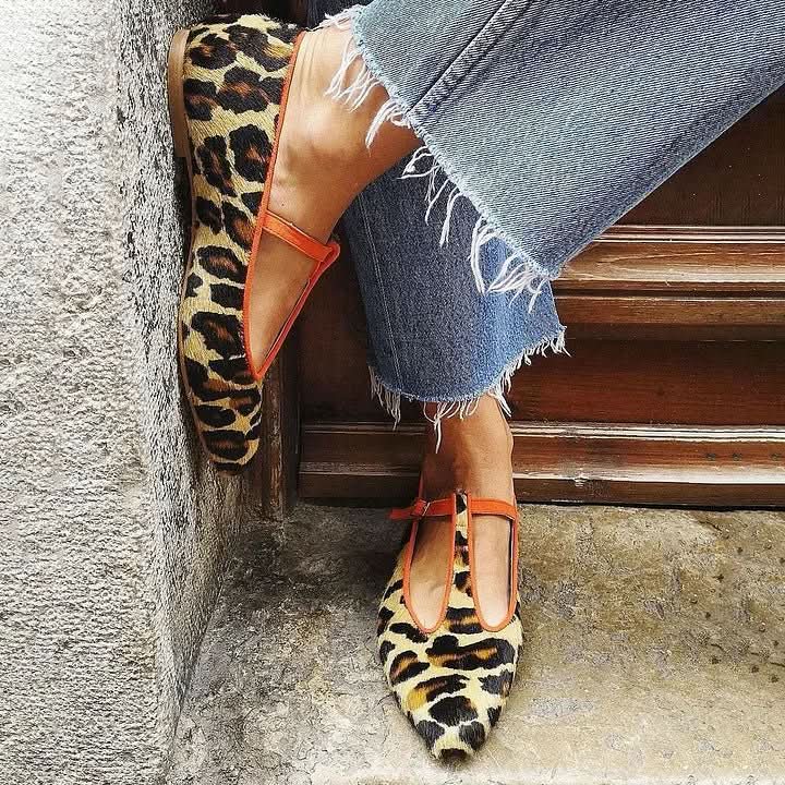 Sandálias Rasteiras Femininas Estampa Leopardo Tira T