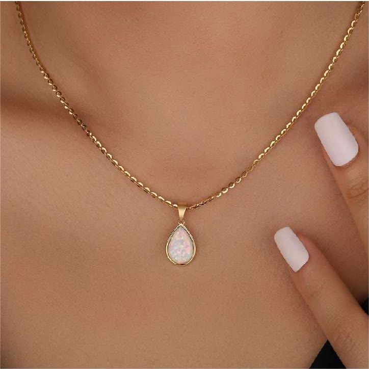 Quinn | Colar Pingente Opala Natural 18K | Gota, Ouro | Minimalista, Elegante