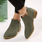 Ottoline | Bota Feminina Bico Fino Salto Bloco Baixo Cano Curto