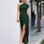 Thalia | Mulher Vestido Maxi One Shoulder com Fenda Alta