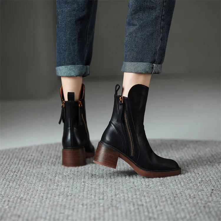 Botas Femininas | Cano Médio, Solado Resistente | Elegância