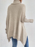 Yvaine | Camisola Feminina Gola Alta Bainha Assimétrica
