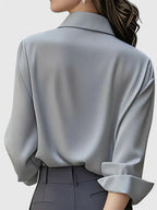Iris | Mulher Blusa Cetim Botões Manga Comprida