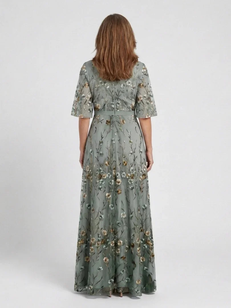 Linnea | Vestido Longo Floral Decote V Manga Curta Feminino