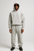 Vera | Conjunto Treino Homem Oversized Hoodie e Jogger 2 Peças