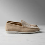 Embla | Mocassins Camurça Costura Manual Palmilha Acolchoada