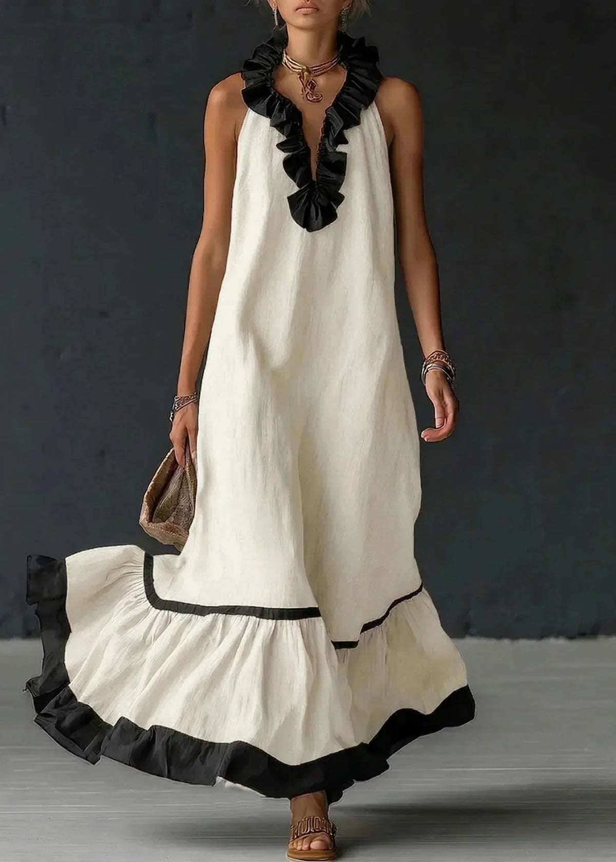 Vestido Longo Mulher com Volantes Gola Halter