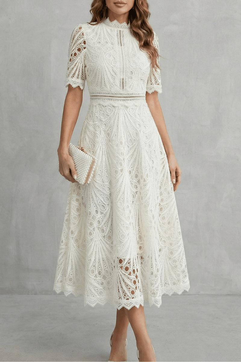 Sorrel | Vestido Midi Renda Floral Decote Alto Linha A