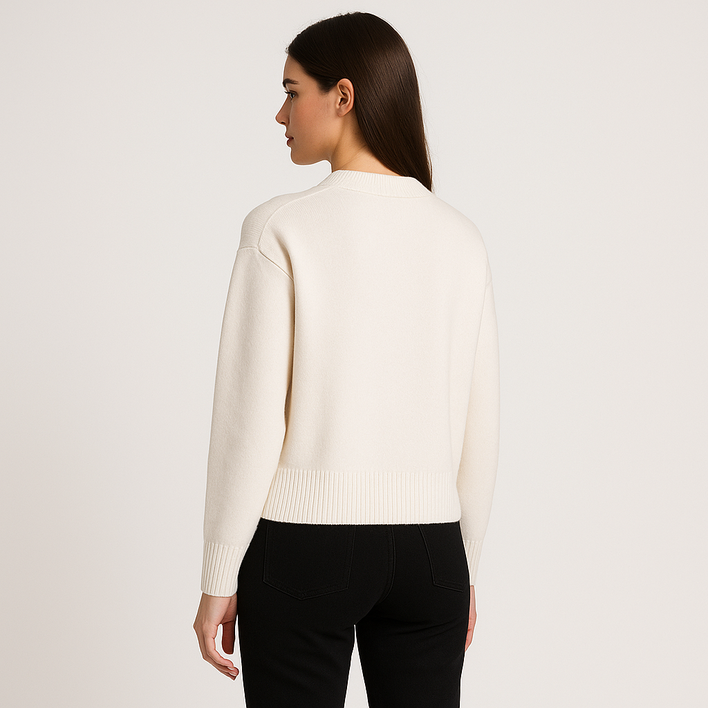 Yvaine | Mulher Camisola Oversized Gola Redonda Motivo Coração